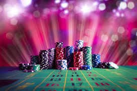 Tampilan antarmuka rajabet789 di perangkat mobile menampilkan sportsbook dan slot online